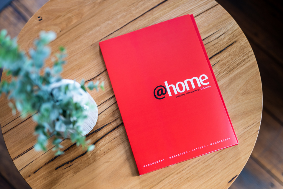 HOME 14 DEC 22 HQ 00918