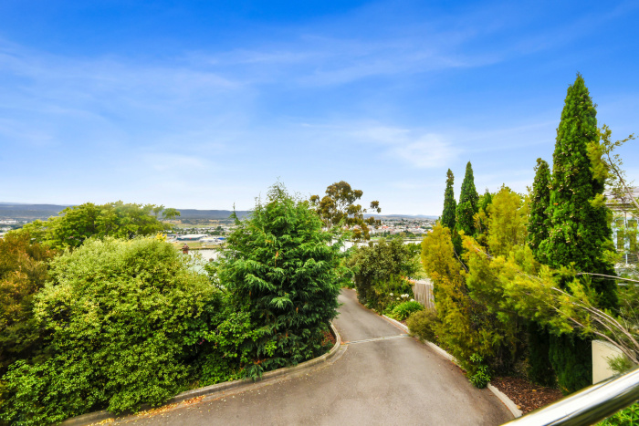 1/77 Bain Terrace, Trevallyn Property Images 18